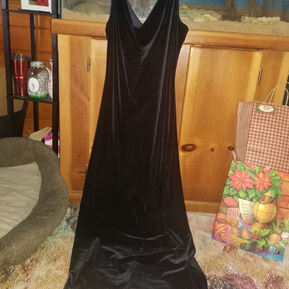 Rave City Velvet dress